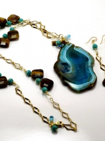 Agate Slice Necklace and Earring set