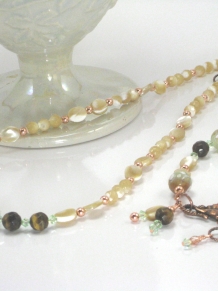 Mother of Peart Necklace, Bracelet, Earring Set